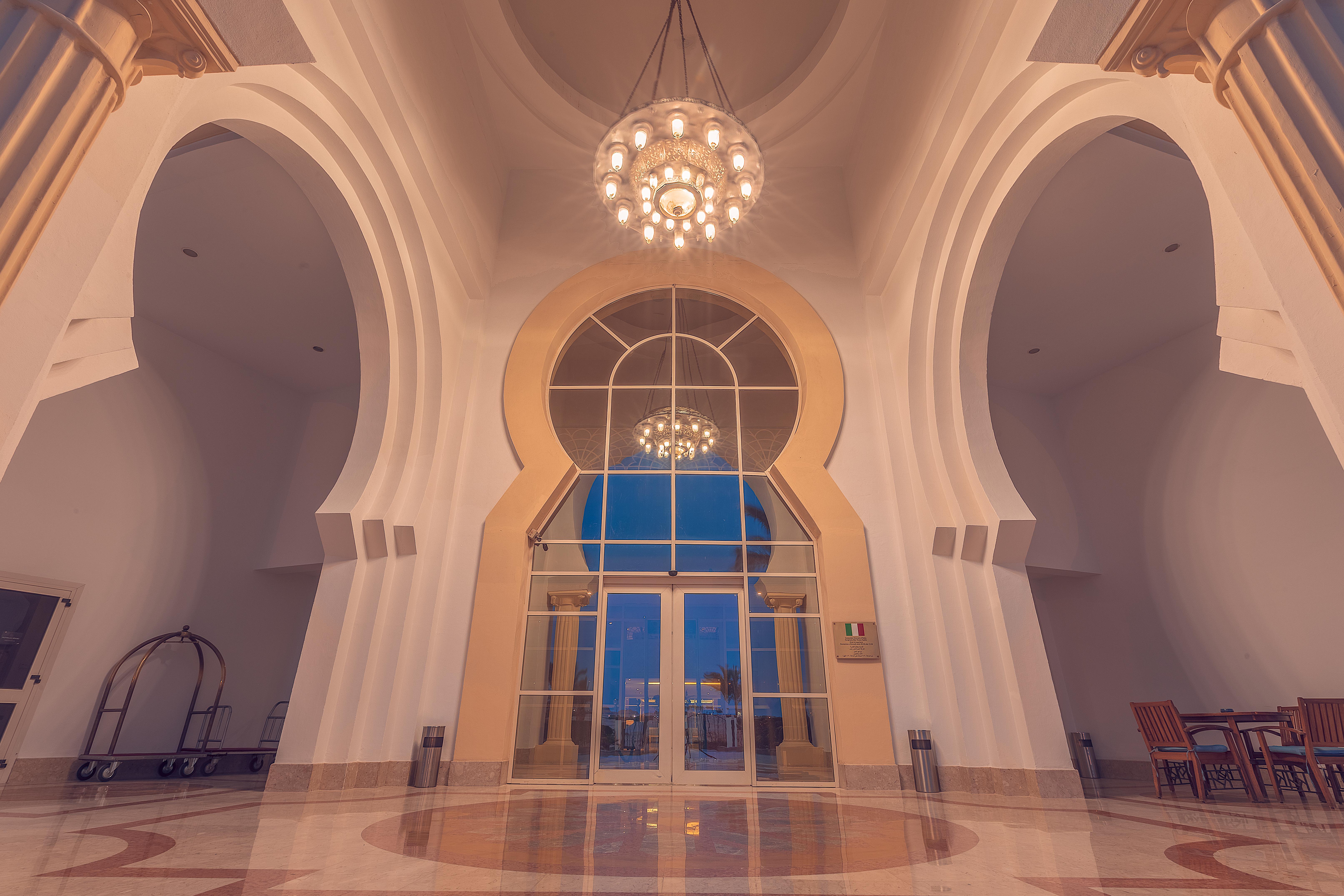 Old Palace Resort Sahl Hasheesh Hurghada Exterior foto Entrance of the library